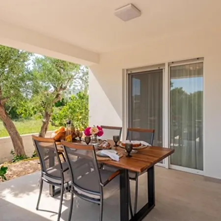 Holiday home Amazing In With Swimming Pool